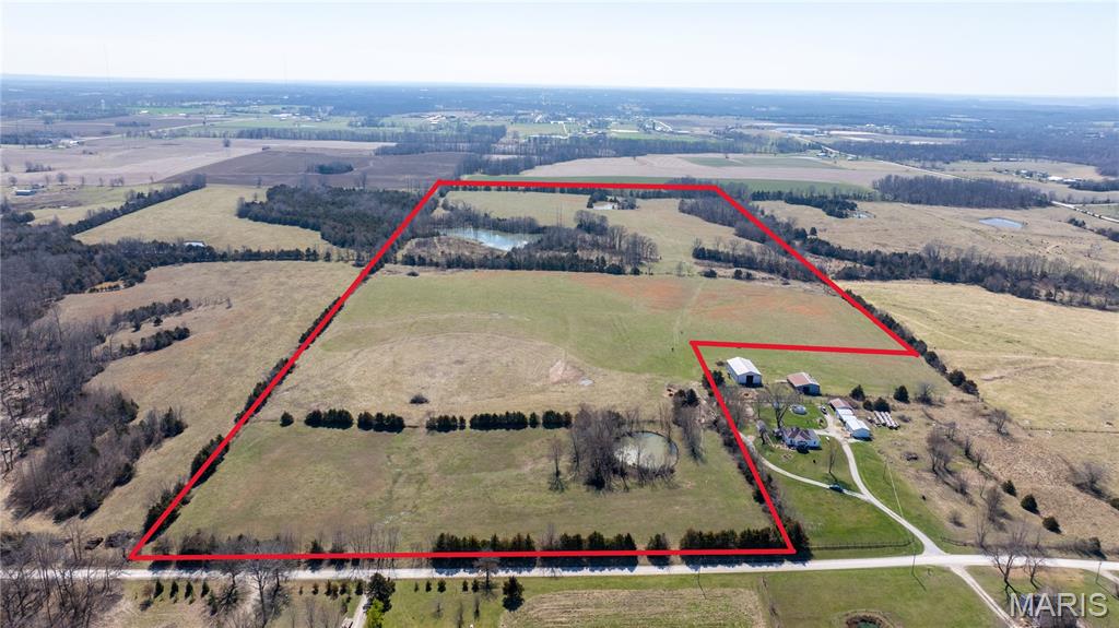 0 +/- 69 Acres County Rd 362, New Bloomfield MO real estate