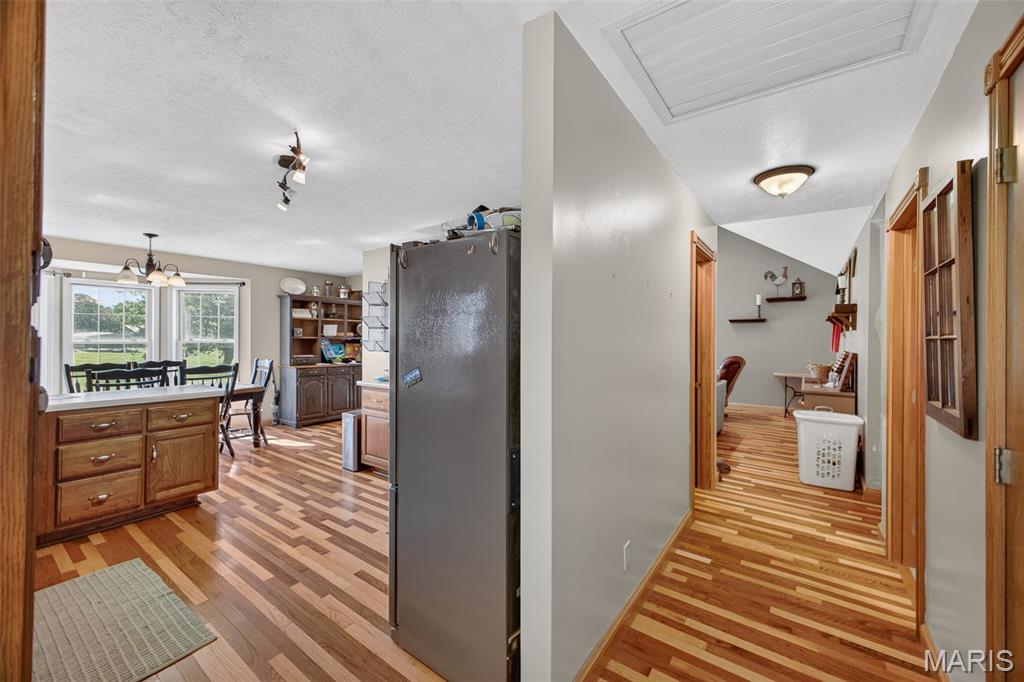 Primary bedroom — 15161 Edison Road Lebanon Missouri real estate