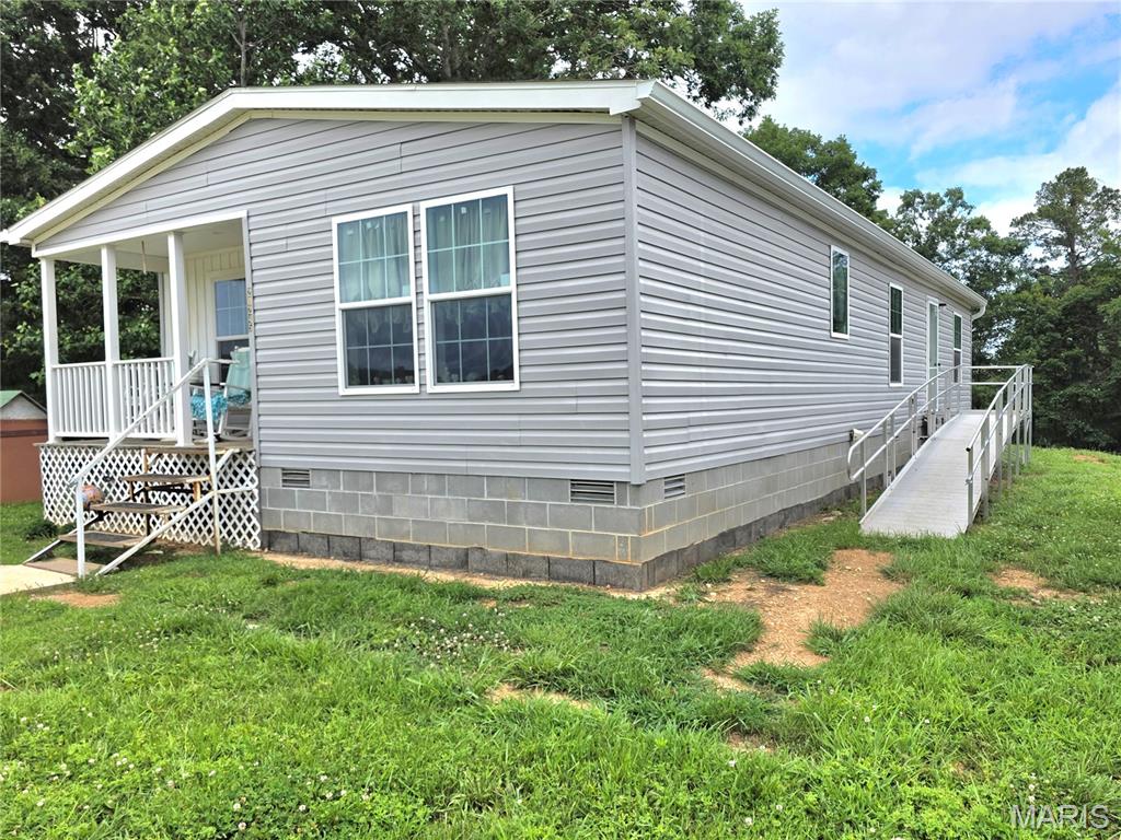 Front exterior — 20245 Friendship Drive Raymondville Missouri real estate