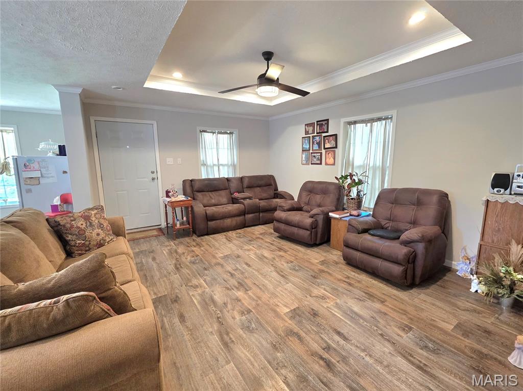 Kitchen — 20245 Friendship Drive Raymondville Missouri real estate