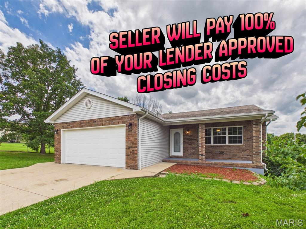 24625 Spencer Road Waynesville Missouri 4 bedroom 3 bathroom home for sale listed at $269,900