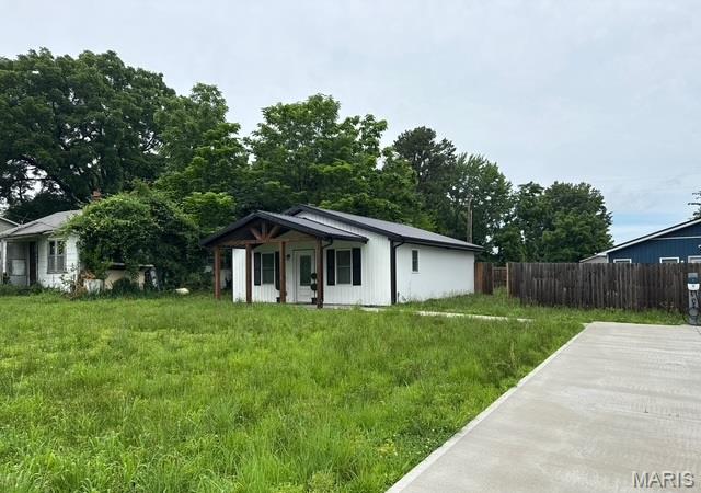 207 Home Avenue St James Missouri 2 bedroom 1 bathroom home for sale listed at $195,000
