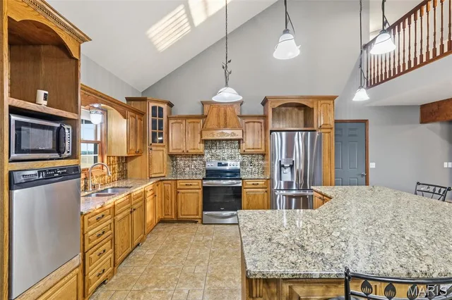 Kitchen — 30998 Gifford Trail La Plata Missouri real estate
