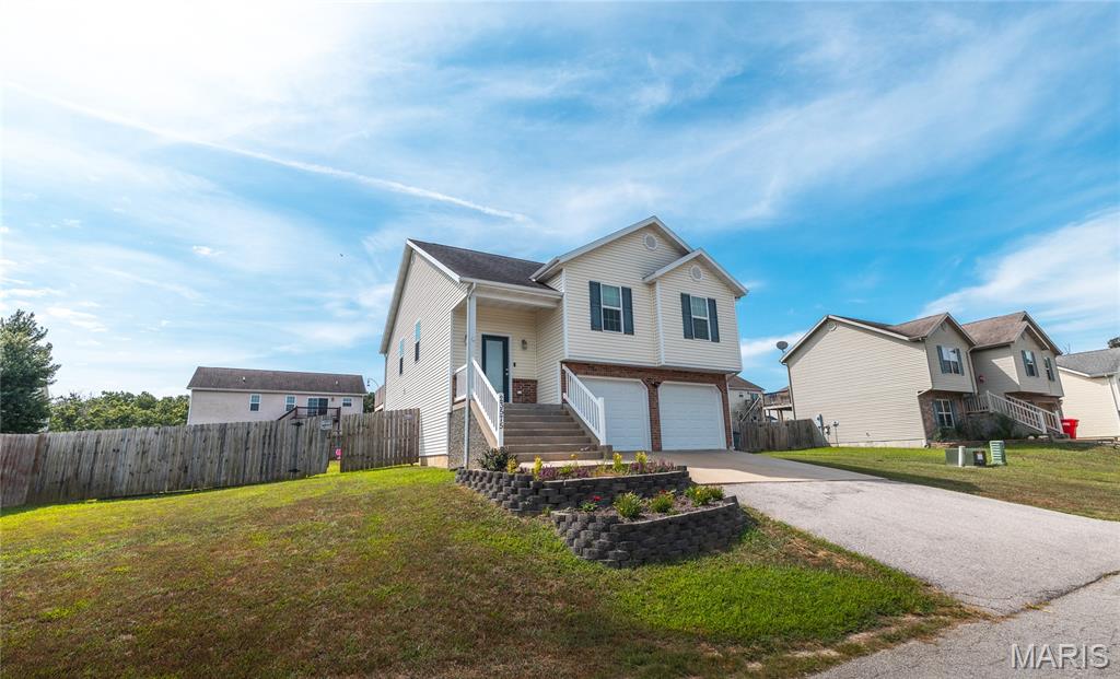 23575 Restore Road Waynesville Missouri 4 bedroom 3 bathroom home for sale listed at $255,000