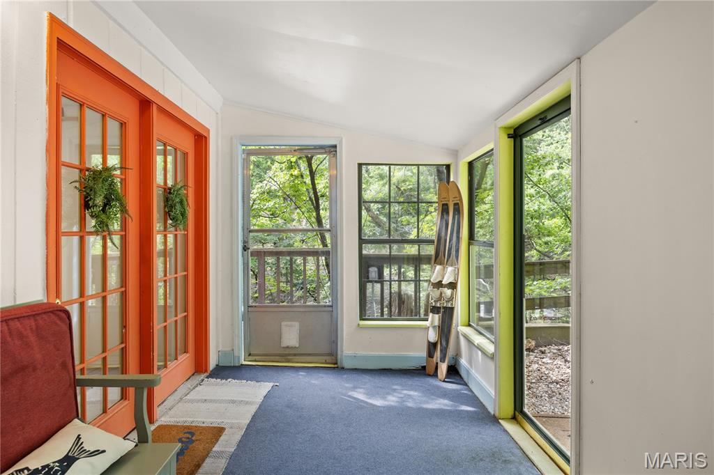 Kitchen — 483 Old Sunrise Acres Road Sunrise Beach Missouri real estate