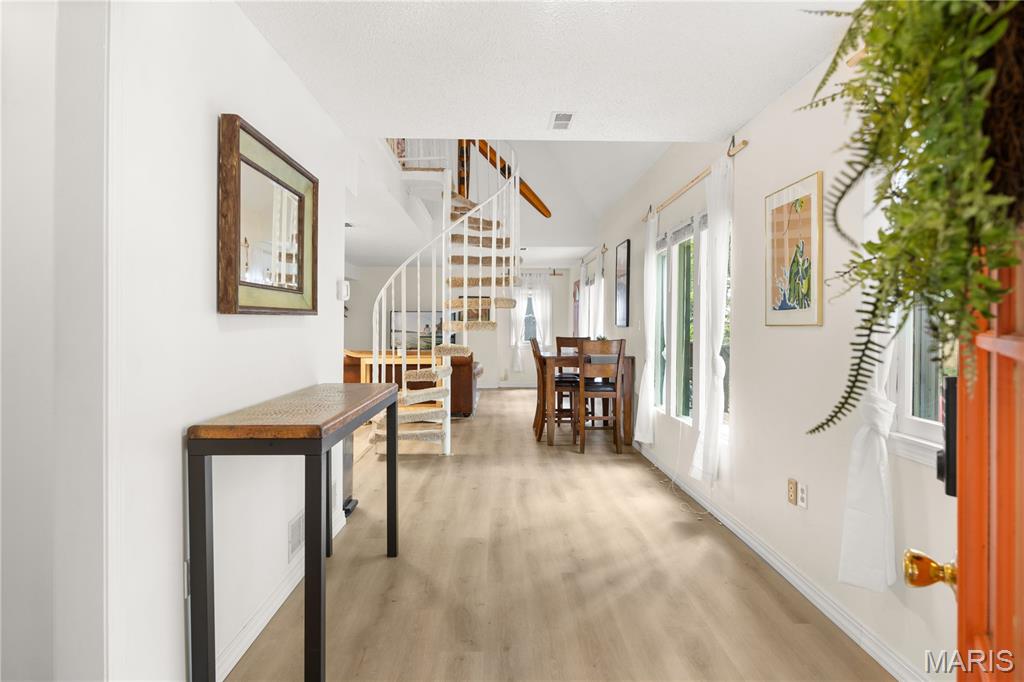 Primary bedroom — 483 Old Sunrise Acres Road Sunrise Beach Missouri real estate