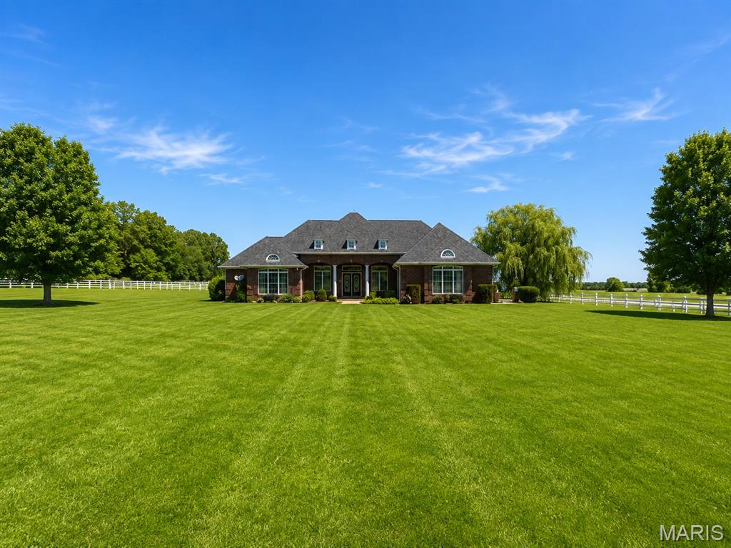 Front exterior — 11447 Highway D Dixon Missouri real estate