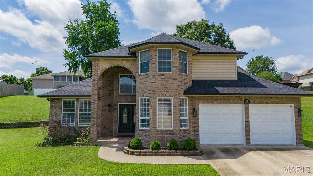 113 Jared Street Waynesville Missouri 3 bedroom 3 bathroom home for sale listed at $345,000