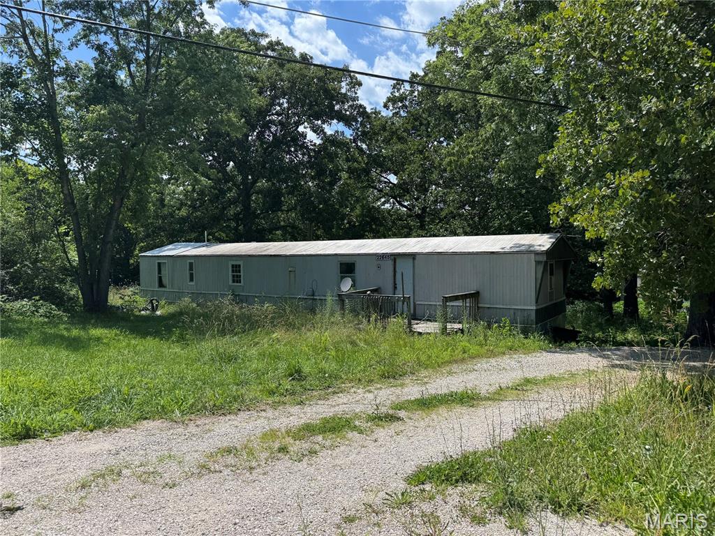 22645 Hector Drive St Robert Missouri home for sale listed at $2,500