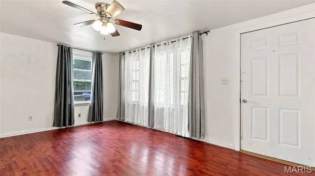Primary bedroom — 18906 County Road 1140 St James Missouri real estate