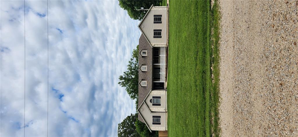 13960 Sherwood Lane Plato Missouri 4 bedroom 3 bathroom home for sale listed at $279,000