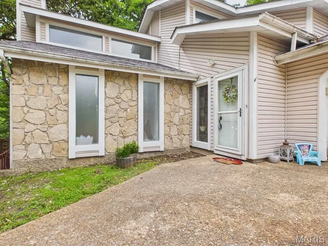 Front exterior — 18205 Highway 17 Crocker Missouri real estate