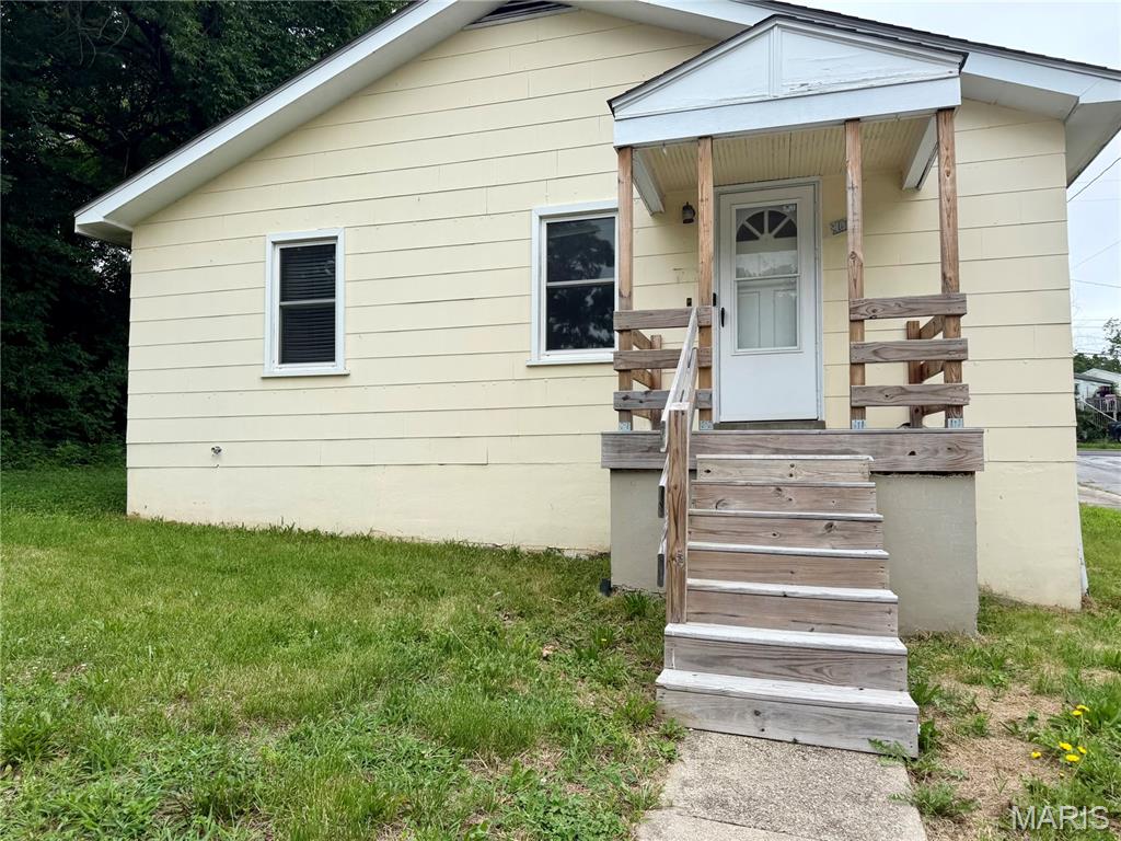 10 Cronin Court Rolla Missouri 2 bedroom 1 bathroom home for sale listed at $155,900