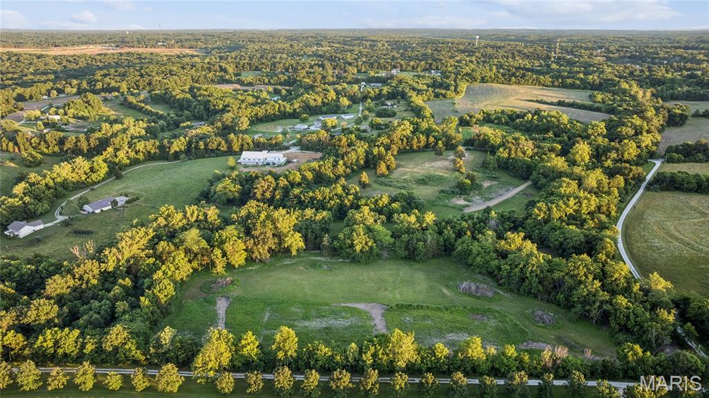 22245 Lix Road Warrenton Missouri home for sale listed at $510,000