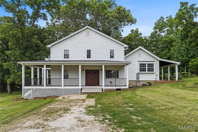 Front exterior — 2257 S Highway W Foley Missouri real estate