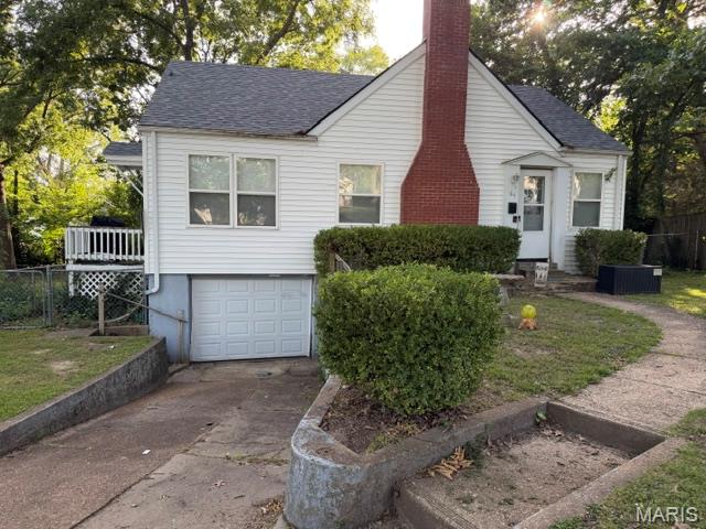 Front exterior — 64 Rose Court Rolla Missouri real estate