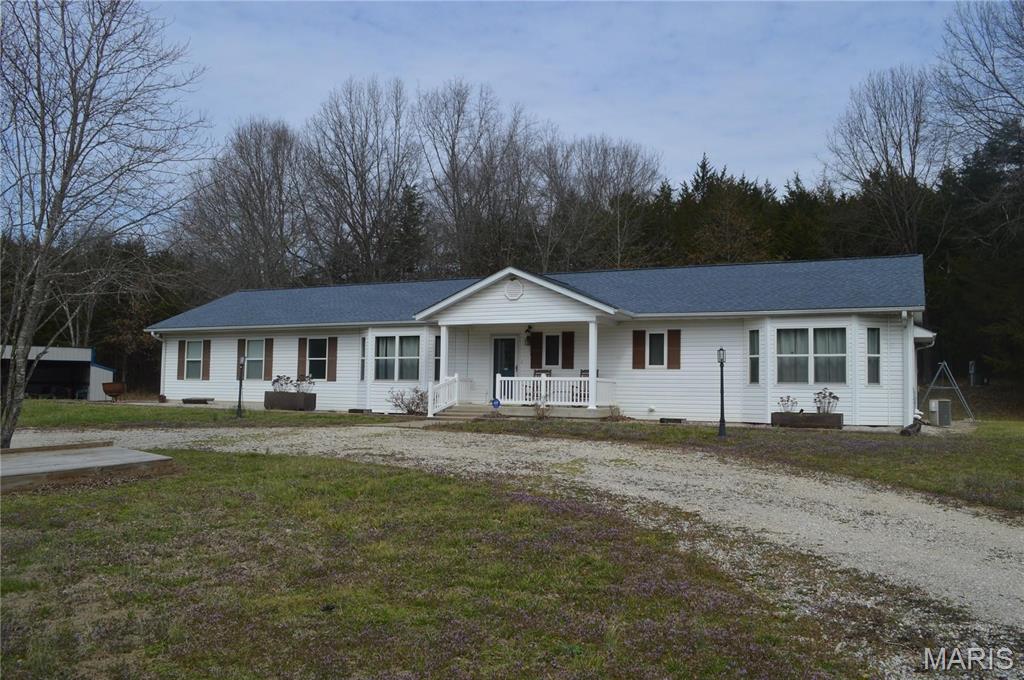 222 Scanland Farm Road Montgomery City Missouri 3 bedroom 3 bathroom home for sale listed at $694,500