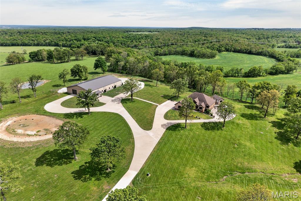 23900 EMERSON Road, Lebanon MO real estate