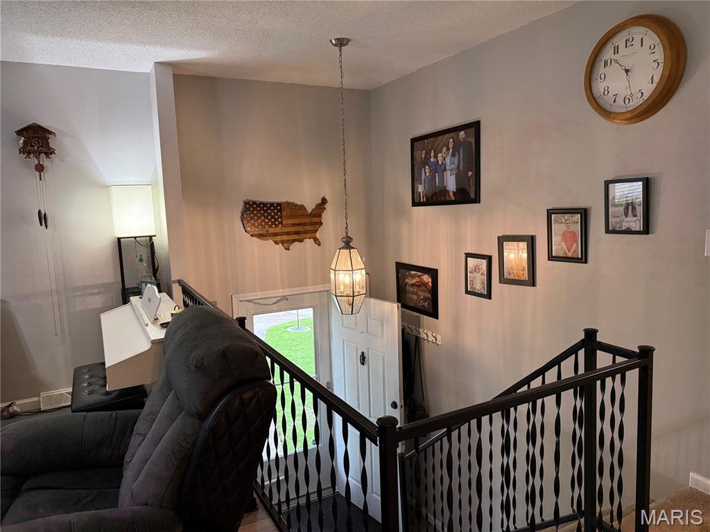 Primary bedroom — 1303 Woodlawn Drive Rolla Missouri real estate
