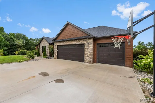 Front exterior — 785 County Road 612 Cape Girardeau Missouri real estate