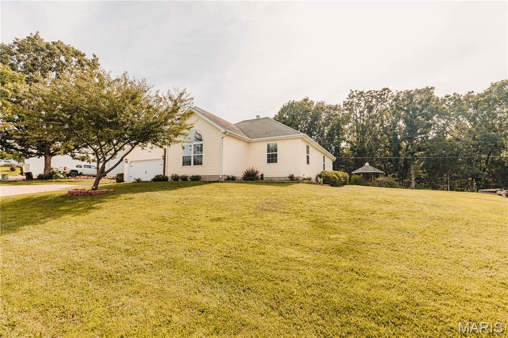 514 Andrews Avenue, Dixon MO