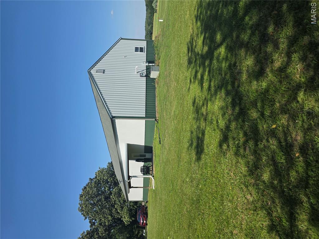 889 Hagen Drive, St Clair MO