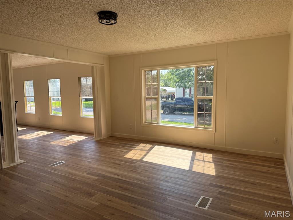 Primary bedroom — 18233 Loyalty Lane St Robert Missouri real estate