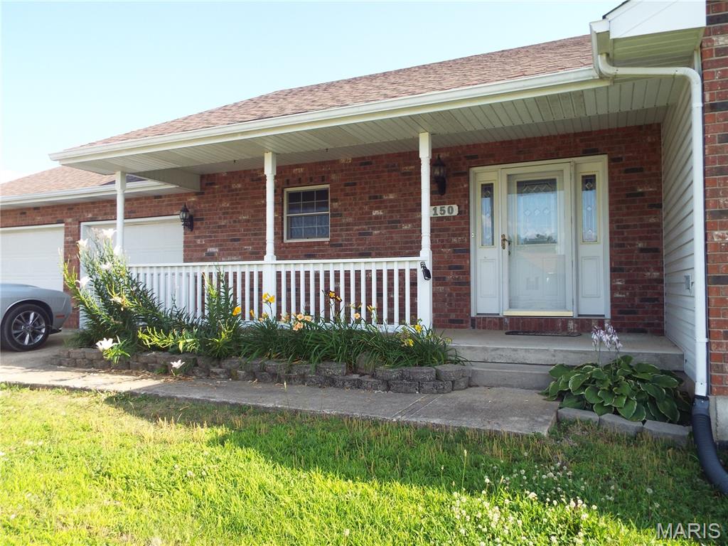Front exterior — 150 Sawmill Road St Robert Missouri real estate
