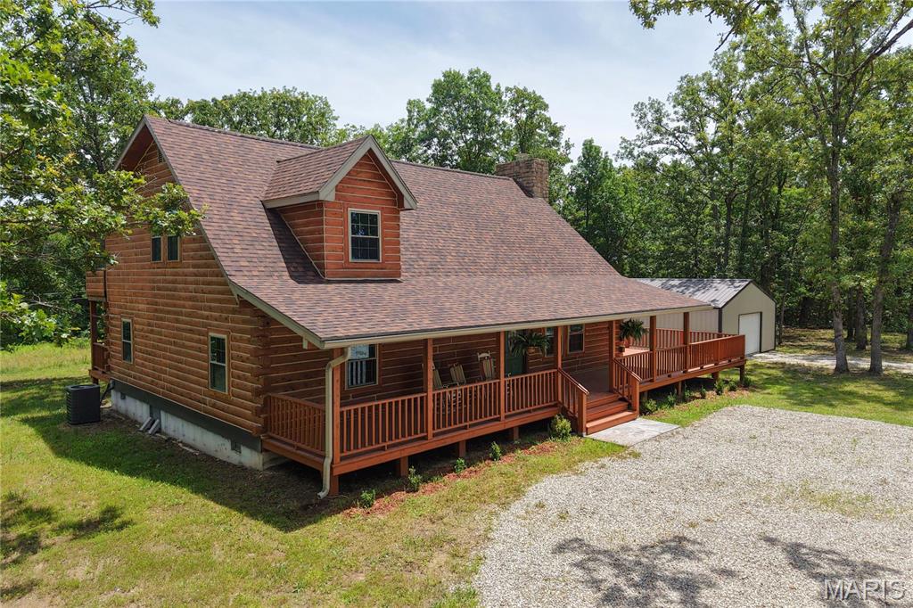 Primary bedroom — 23700 Snowberry Drive Lebanon Missouri real estate