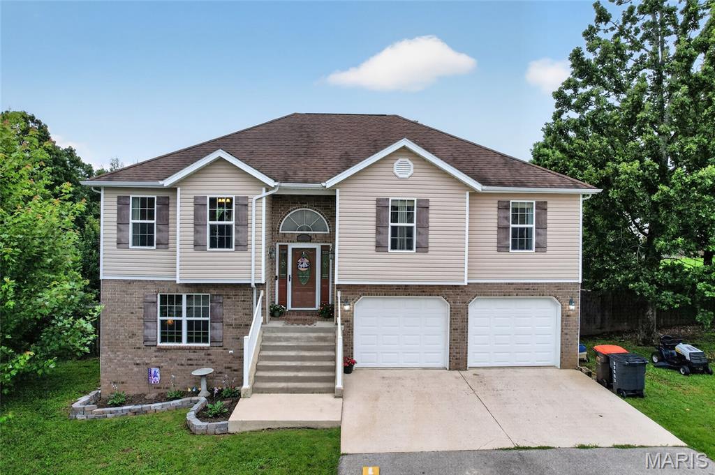 23022 Ransom Road Waynesville Missouri 4 bedroom 3 bathroom home for sale listed at $279,500