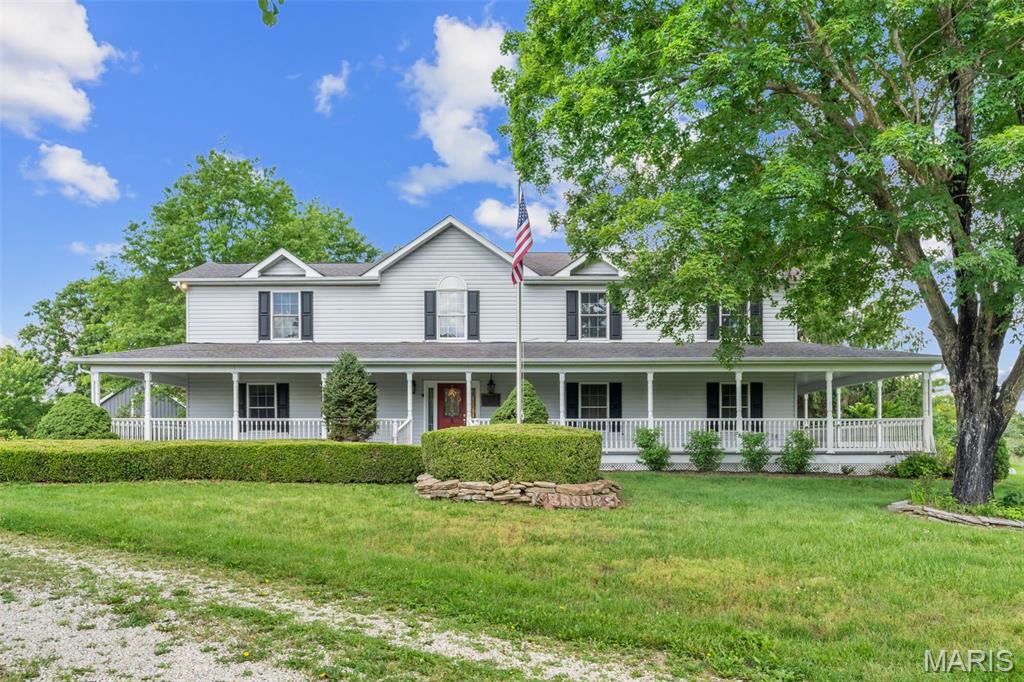 7651 Highway 185 Leslie Missouri 5 bedroom 4 bathroom home for sale listed at $925,000