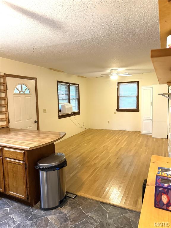 Kitchen — 904 Kansas Street Mountain View Missouri real estate