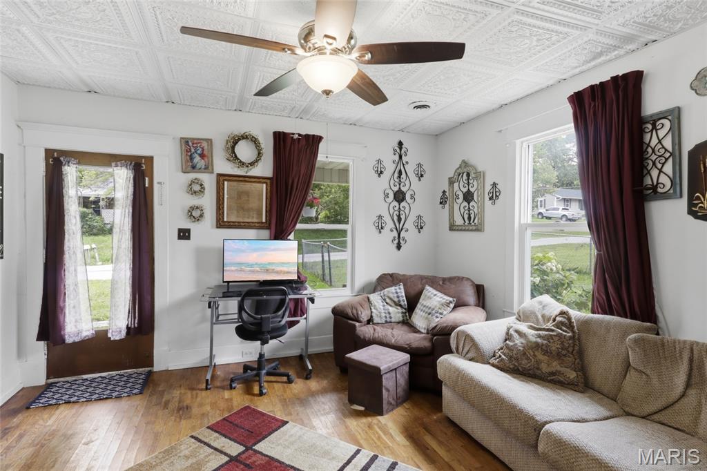 Primary bedroom — 306 W Main Street Iberia Missouri real estate