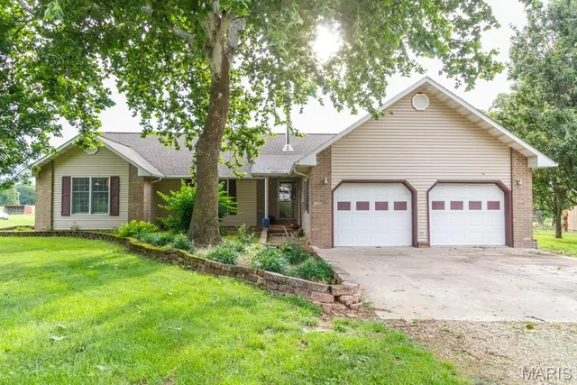 235 Springfield Road, Buffalo MO real estate