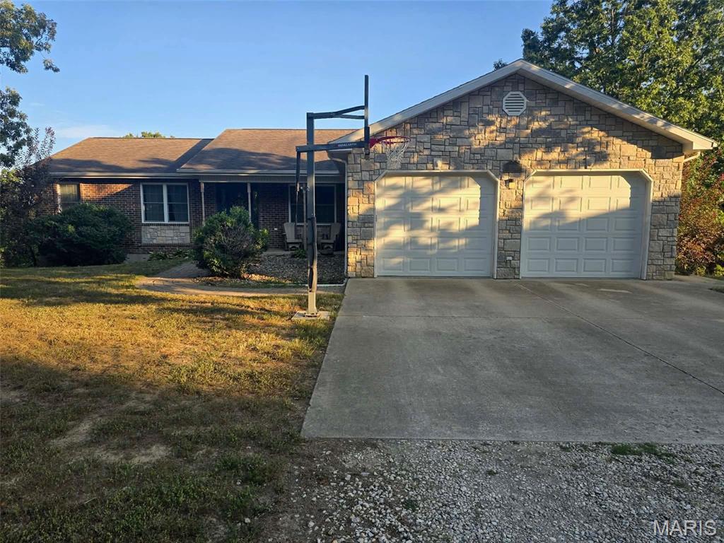 22410 Beaumont Road Crocker Missouri 5 bedroom 3 bathroom home for sale listed at $425,000