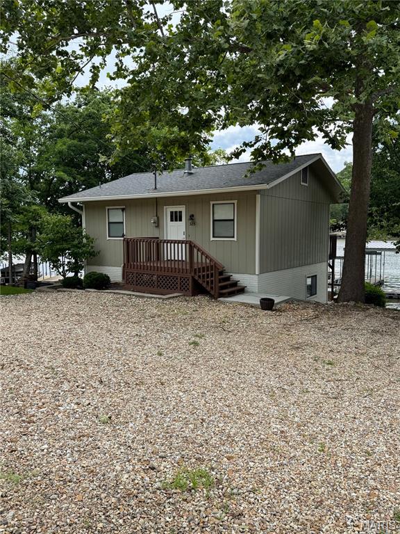 Front exterior — 305 Aarons Point Drive Camdenton Missouri real estate
