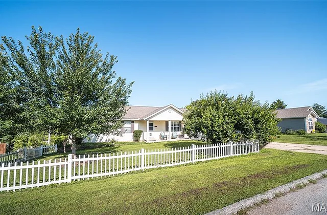 502 McClaren Way, Dixon MO