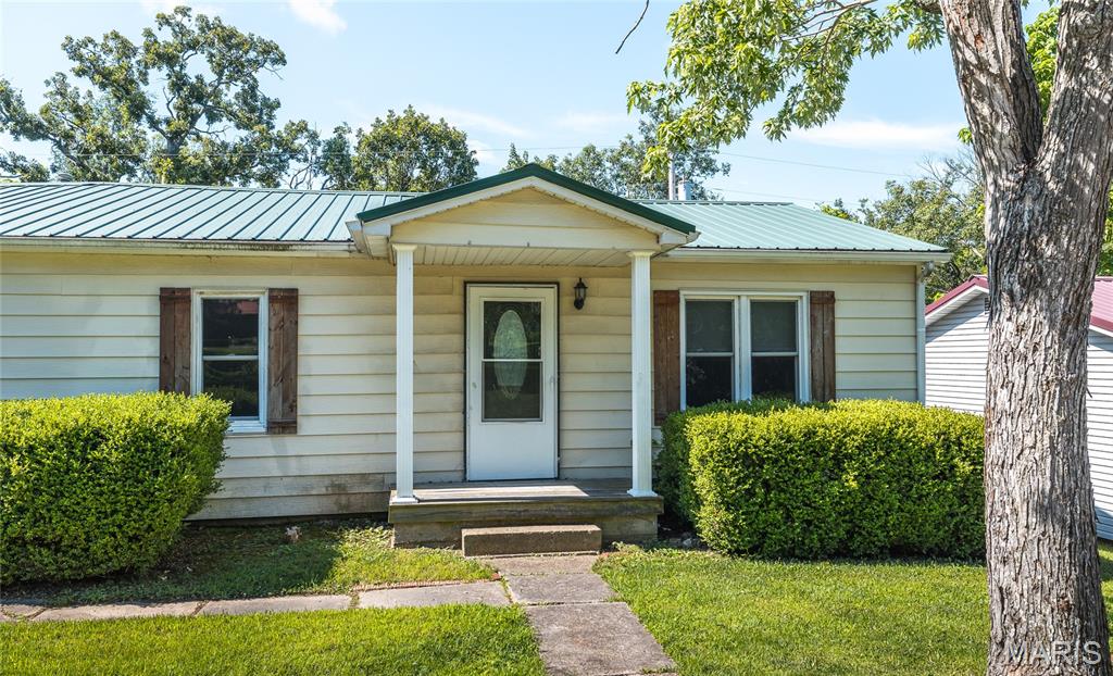 Front exterior — 107 Aspen Road Dixon Missouri real estate