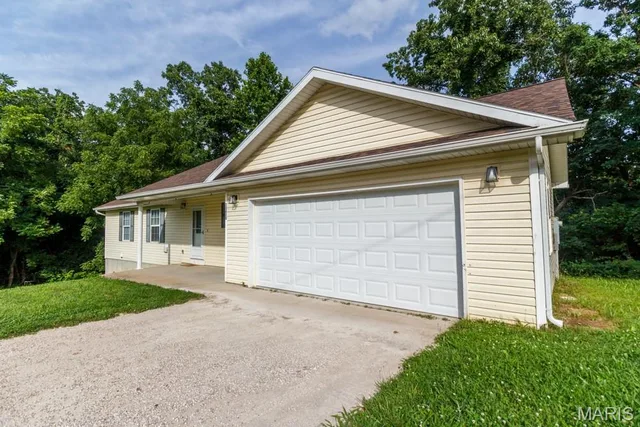 Front exterior — 13615 Tassel Road St Robert Missouri real estate