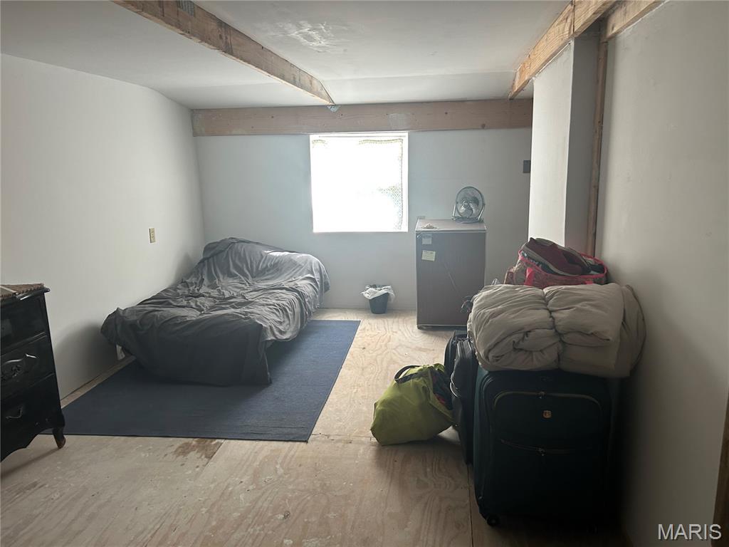 Photo 32