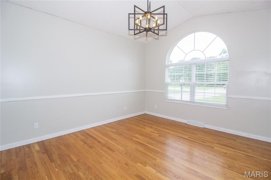 Primary bedroom — 26266 Rambling Lane Richland Missouri real estate