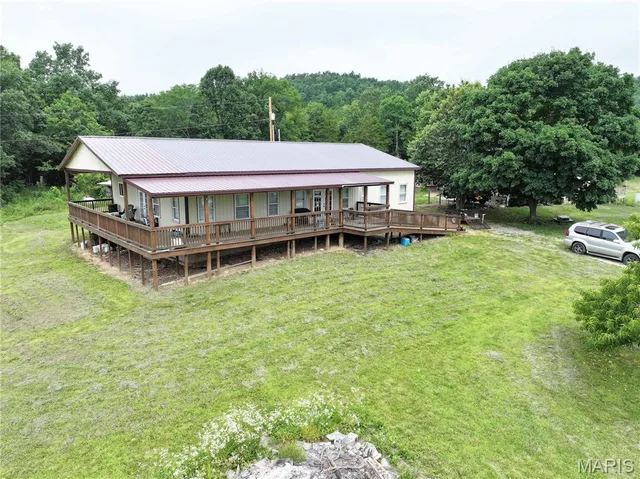 Front exterior — 12607 Highway N Middlebrook Missouri real estate