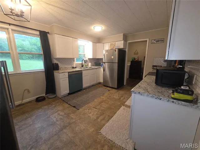 Primary bedroom — 909 Patton Avenue Cabool Missouri real estate
