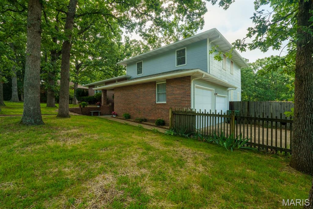 Front exterior — 1310 California Drive Rolla Missouri real estate