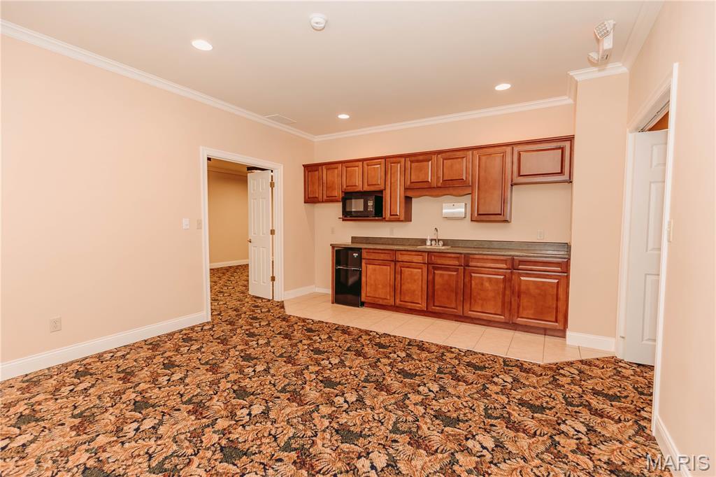 105 3rd Street E Dixon Missouri home for sale listed at $499,000