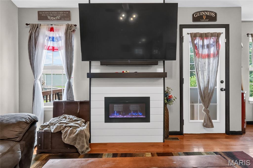 Primary bedroom — 22840 Revelation Road Waynesville Missouri real estate