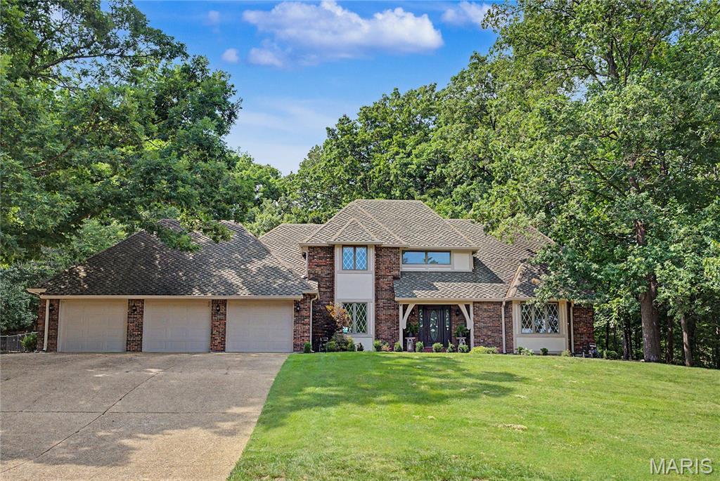 3926 Annwood Drive Cape Girardeau Missouri 4 bedroom 5 bathroom home for sale listed at $774,900