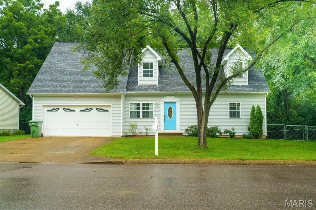 1121 Sycamore Drive Rolla Missouri 3 bedroom 3 bathroom home for sale listed at $269,900