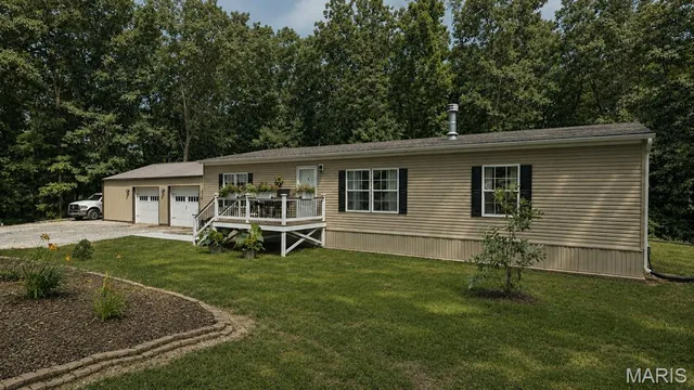 22221 Macedonia Church Road, Warrenton MO