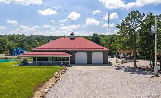 Kitchen — 1060 County Road 6570 Salem Missouri real estate